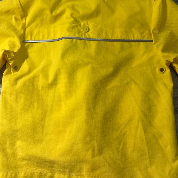 Hunter 2T Yellow Hooded Raincoat - Picture 14 of 16